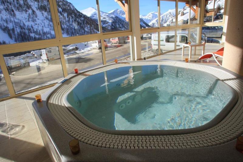 Residence C2A Les Terrasses D'Isola Изола 2000 Екстериор снимка