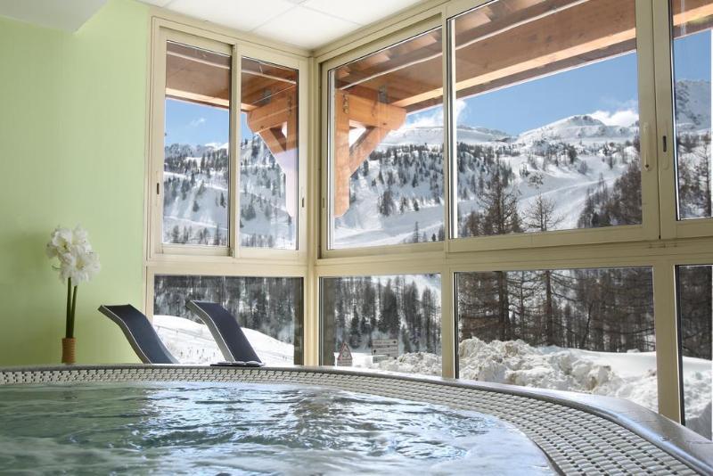 Residence C2A Les Terrasses D'Isola Изола 2000 Екстериор снимка